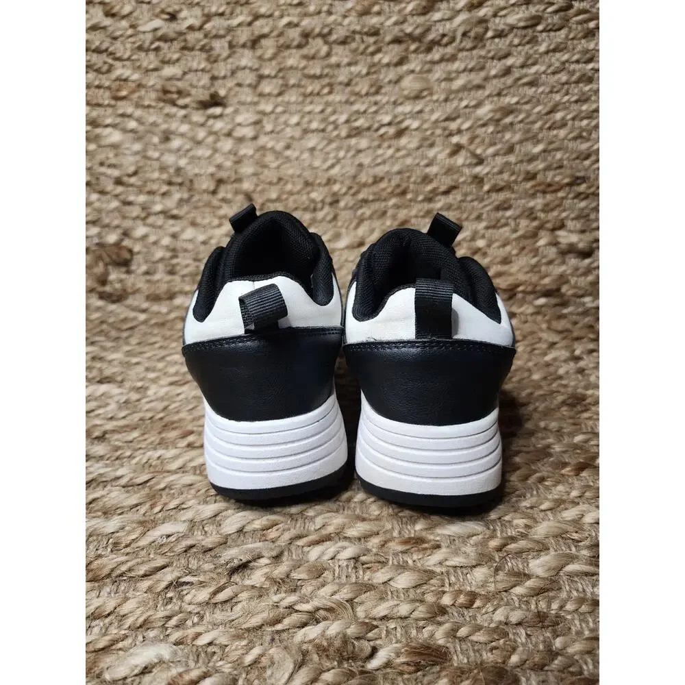 Roller Skate Shoes Kids Fashion Unisex Sport Sneaker Black & White Size 2.5 US